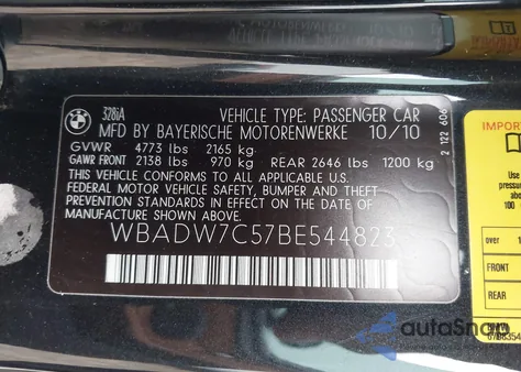 2011 BMW 328 I Sulev z USA, uszkodzony, nr VIN WBADW7C57BE544823